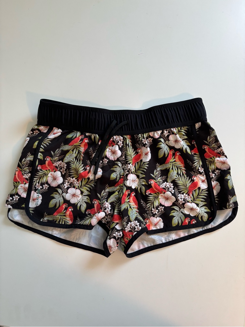 Decathlon Women’s Board Shorts Black Floral Tropical Print Small Surf Beach